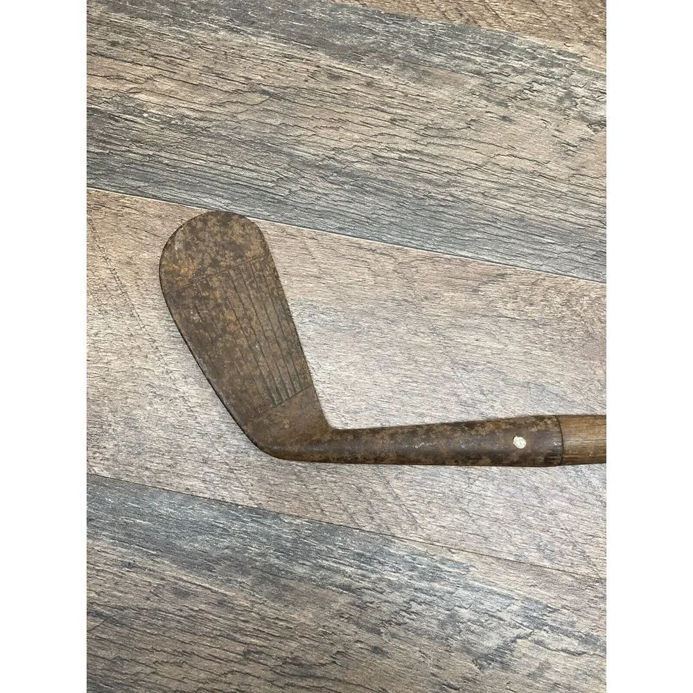 Hickory Shaft‎ Golf Club Professional Golfers Assn Mid Iron P20